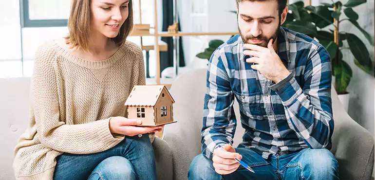 Why Homeowners Trust Gilbert Home Buyers to Sell House With Liens in Gilbert