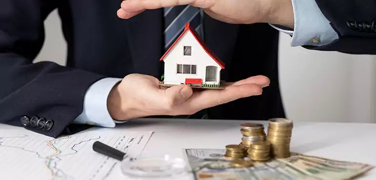 Who Do We Buy Houses From in Gilbert, AZ?